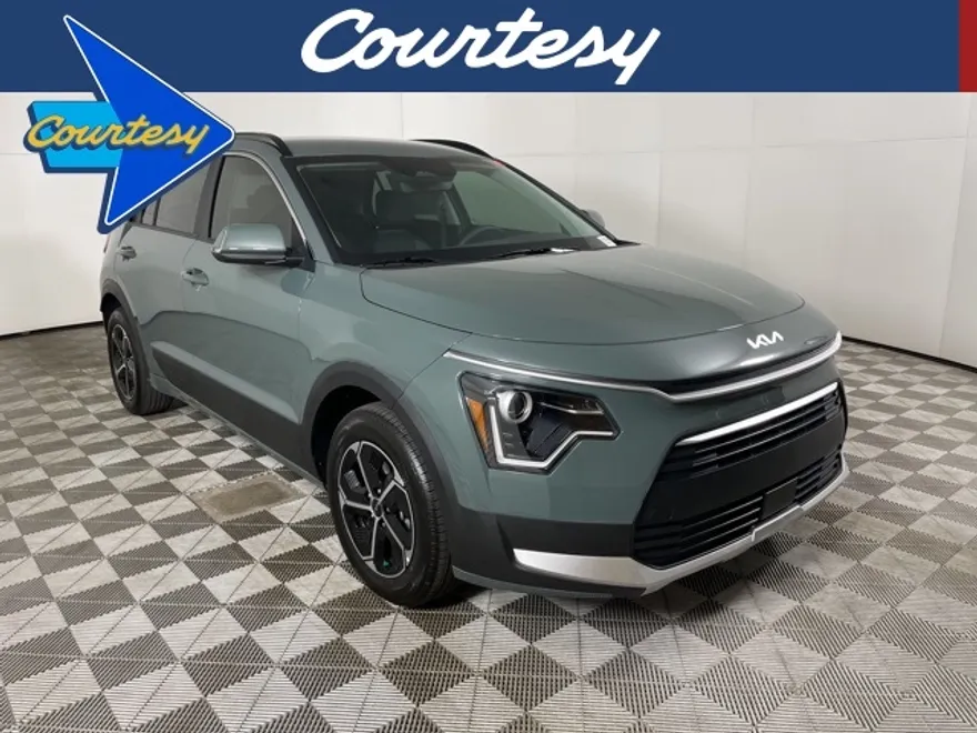 2025 Kia Niro EX Touring photo 1