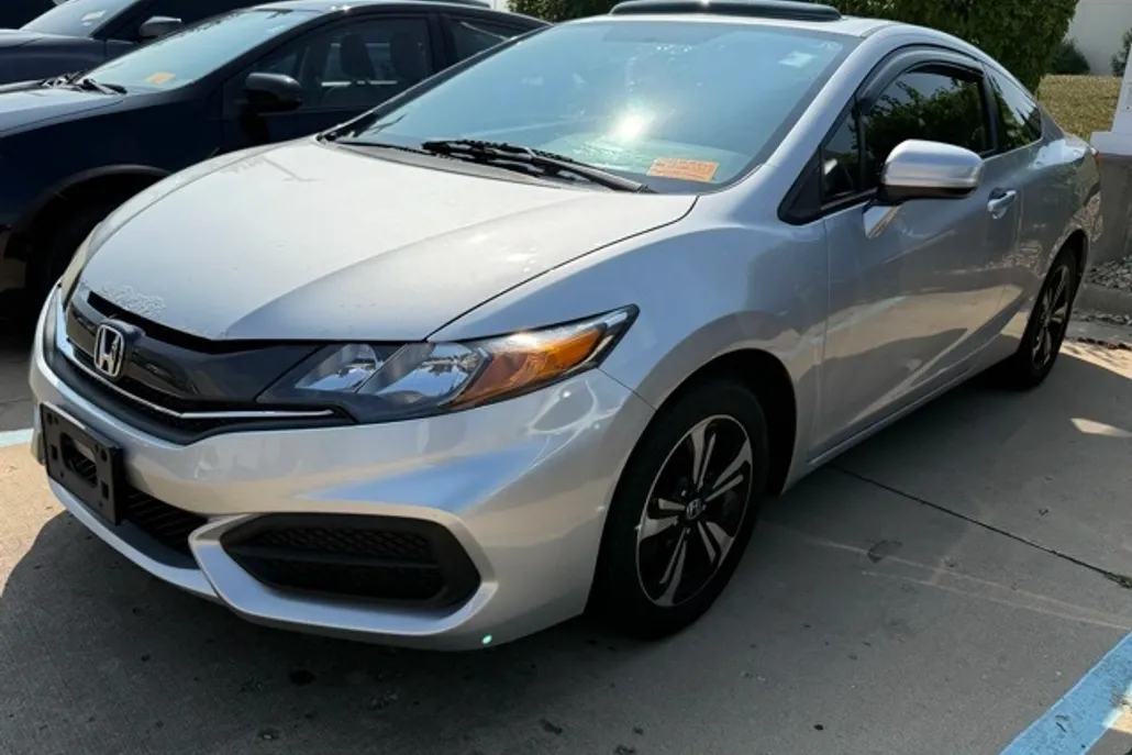 2015 Honda Civic EX photo 1