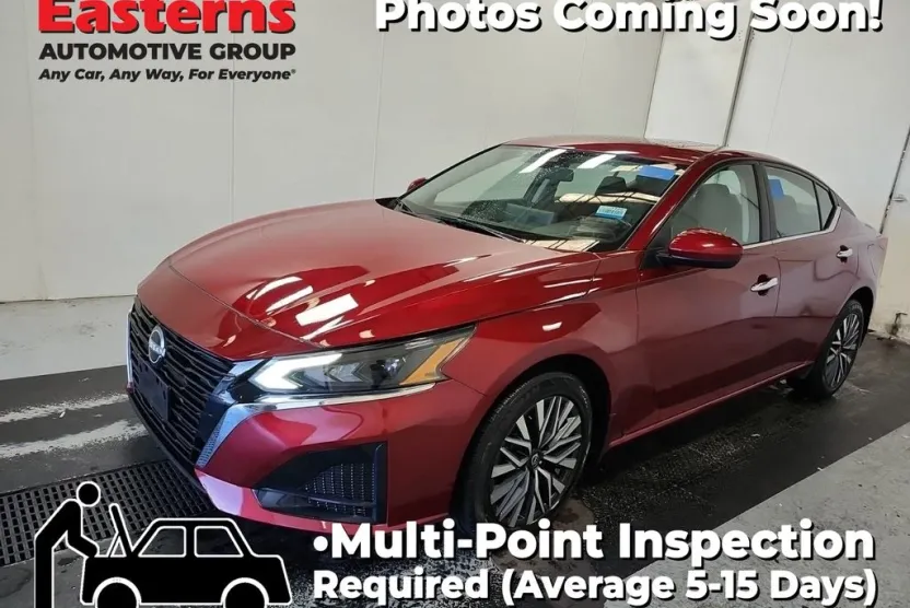 2023 Nissan Altima 2.5 SV photo 1