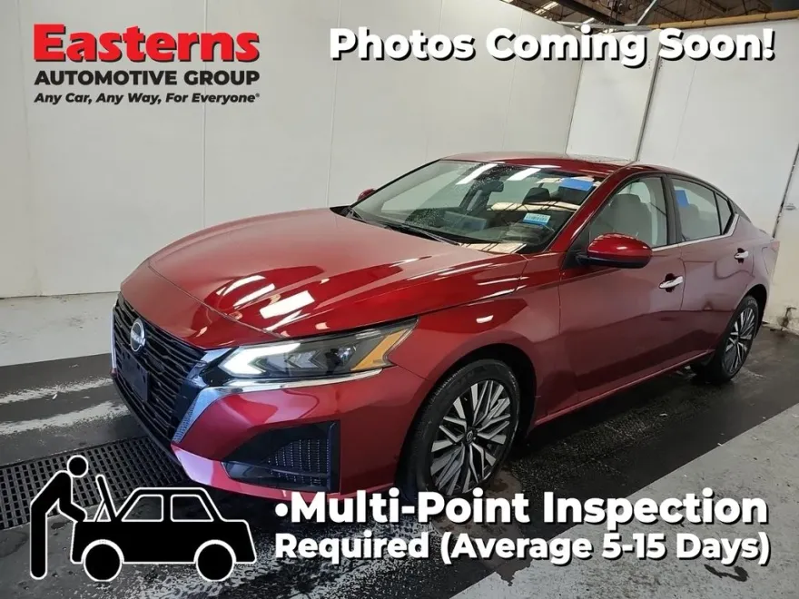 2023 Nissan Altima 2.5 SV photo 1