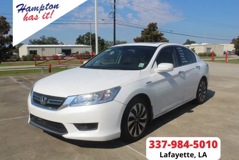 2015 Honda Accord Hybrid Touring photo 1