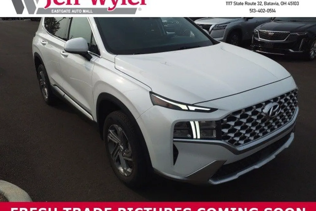 2022 Hyundai Santa Fe SEL photo 1