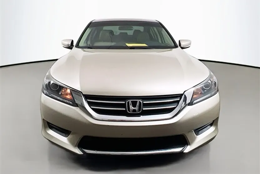 2015 Honda Accord LX photo 1