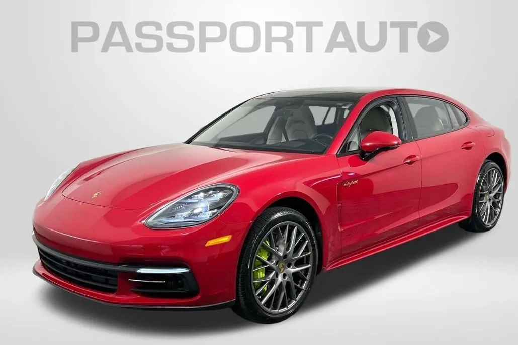 2019 Porsche Panamera E-Hybrid 4 Executive photo 1