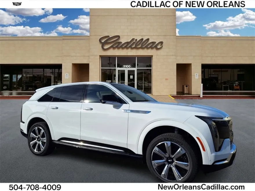 2025 Cadillac Escalade IQ Luxury photo 1
