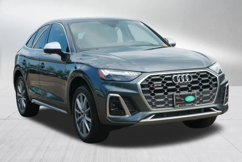 2022 Audi SQ5 Prestige photo 1