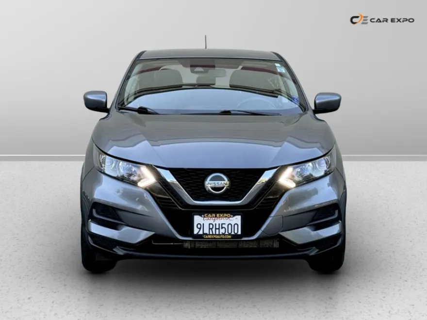 2021 Nissan Rogue Sport SV photo 1