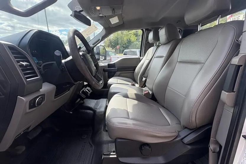 2018 Ford F-350 XL photo 1