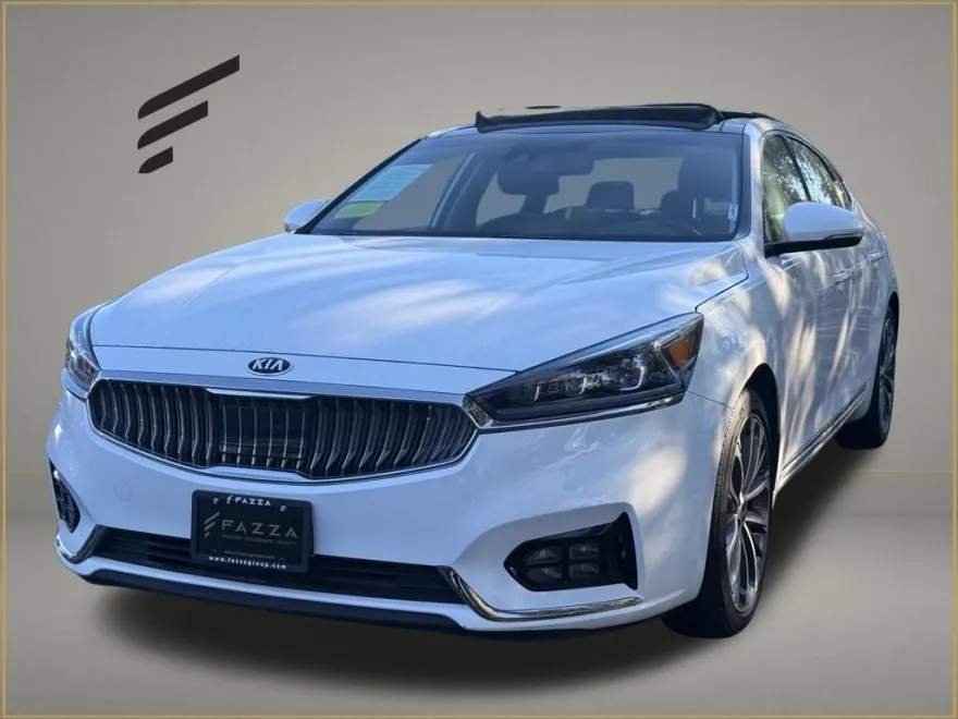 2019 Kia Cadenza Technology photo 1