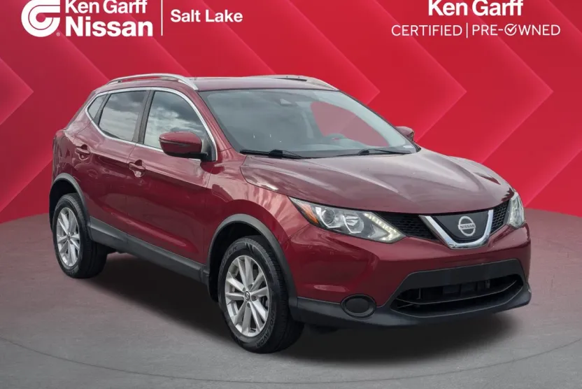 2019 Nissan Rogue Sport SV photo 1