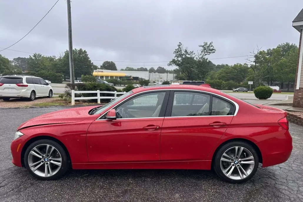 2017 Bmw 330i photo 1