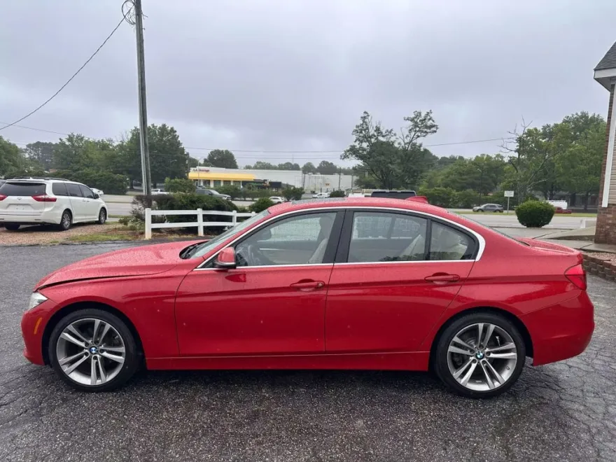 2017 Bmw 330i photo 1