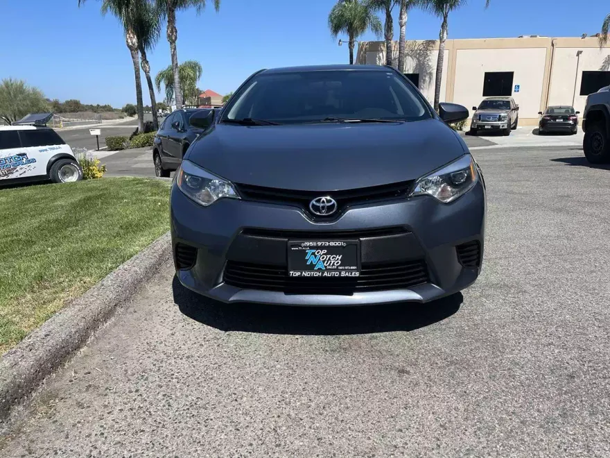 2016 Toyota Corolla L photo 1