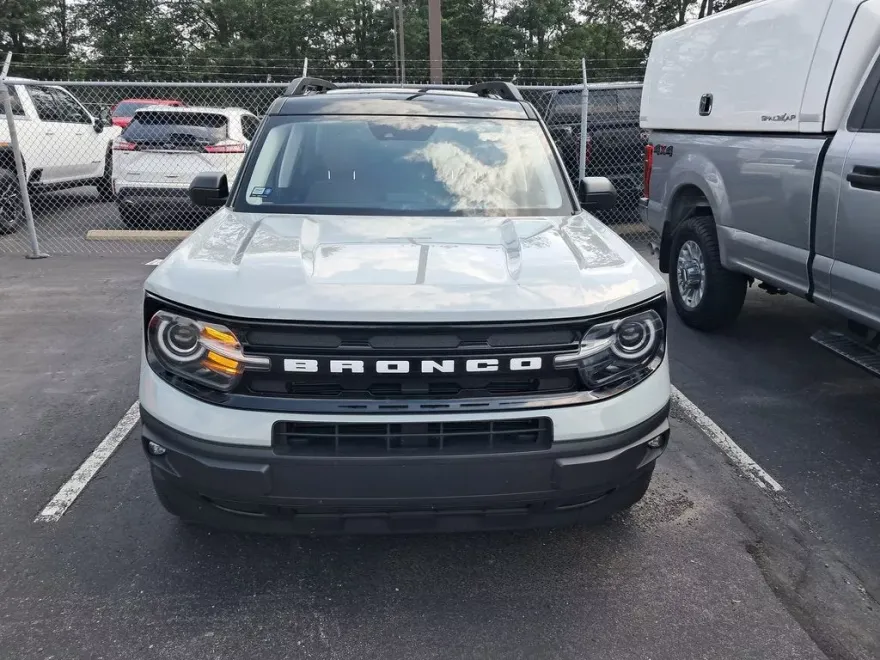 2023 Ford Bronco Sport Outer Banks photo 1