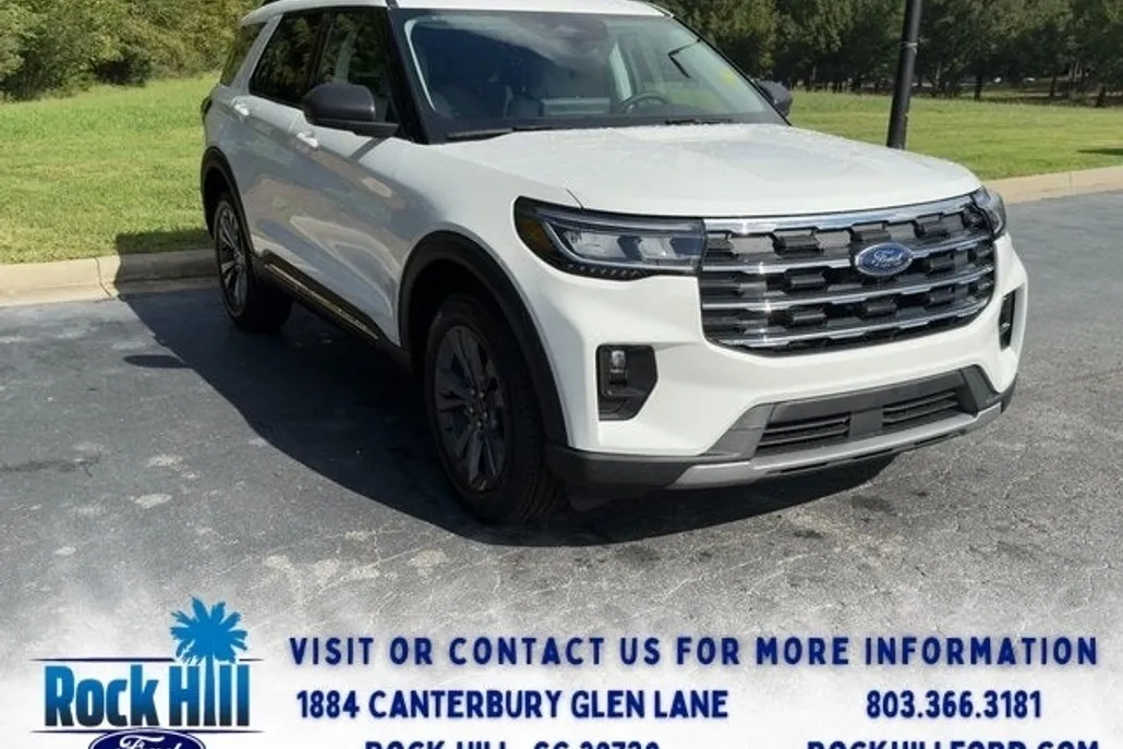 2025 Ford Explorer photo 1