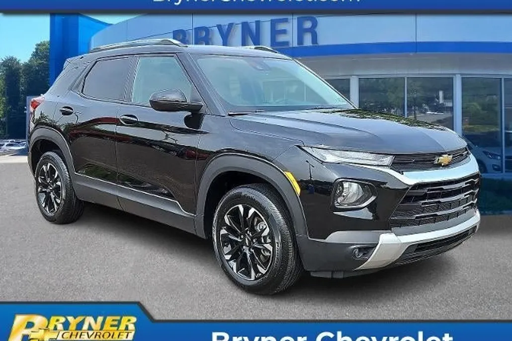 2023 Chevrolet Trailblazer LT photo 1