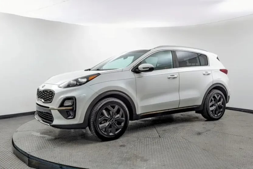 2020 Kia Sportage S photo 1