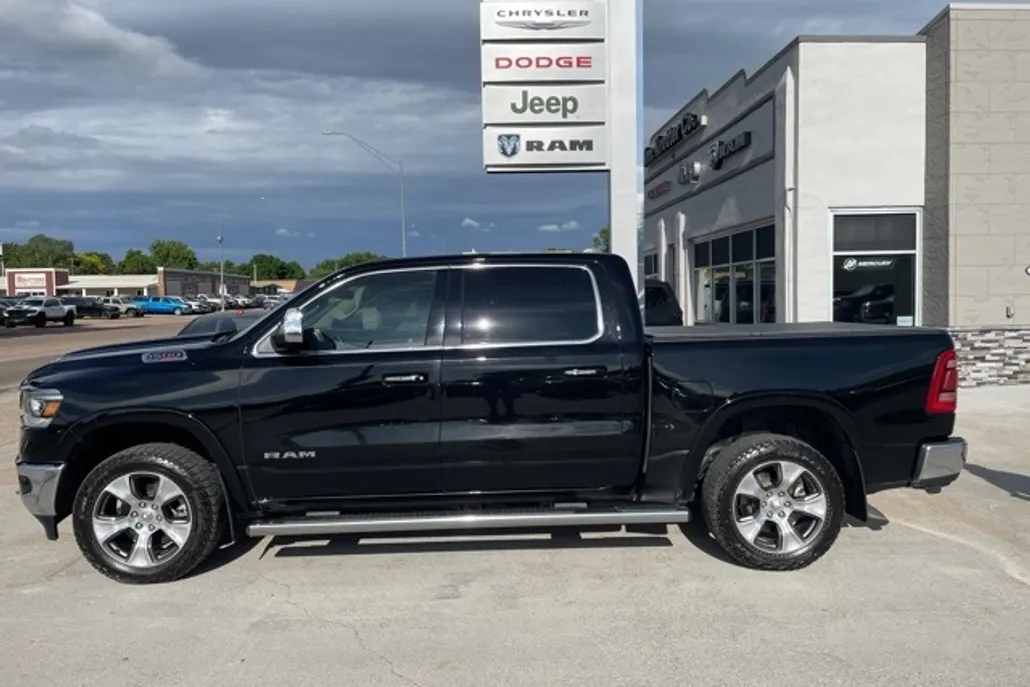 2021 Ram 1500 Laramie photo 1