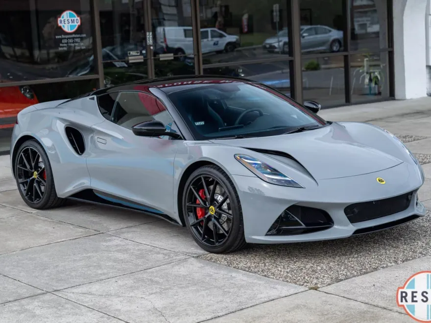 2024 Lotus Emira First Edition photo 40