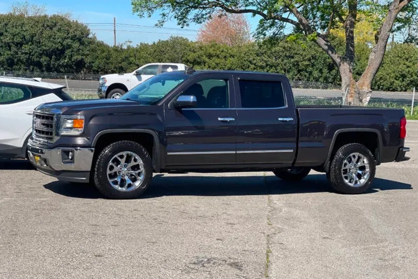 2015 Gmc Sierra 1500 SLT photo 1