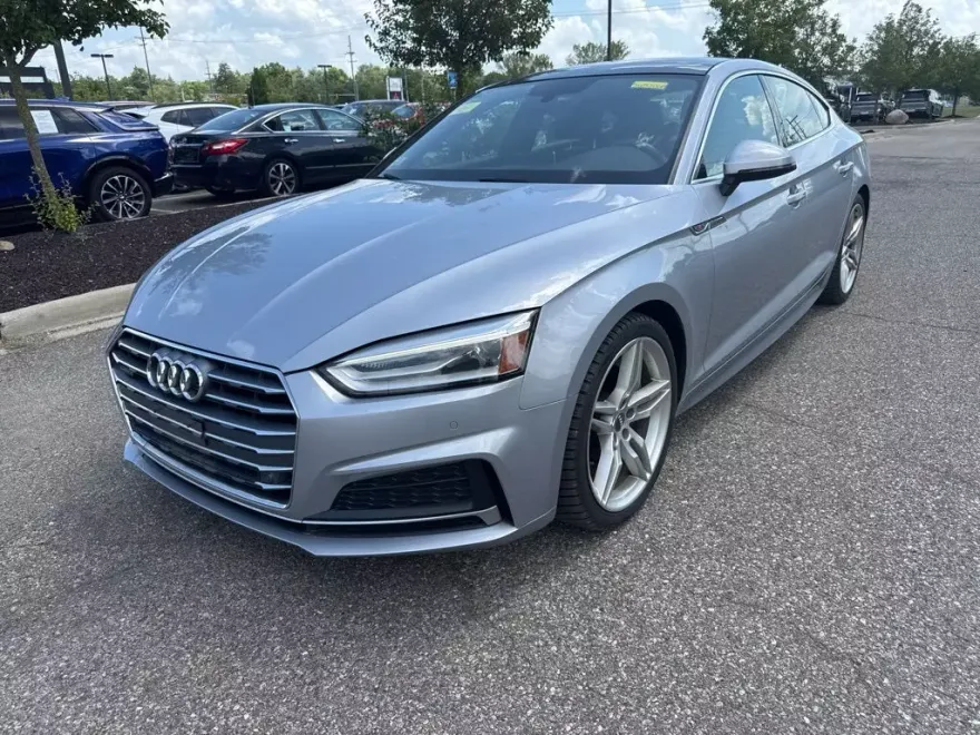 2018 Audi A5 2.0T Premium Plus Quattro photo 1