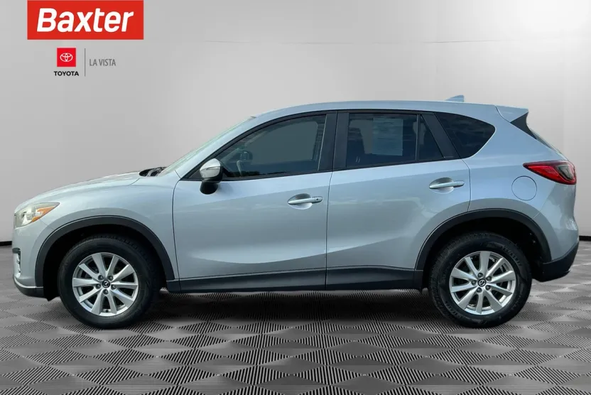 2016 Mazda CX-5 Sport photo 1