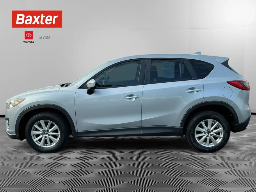 2016 Mazda CX-5 Sport photo 1