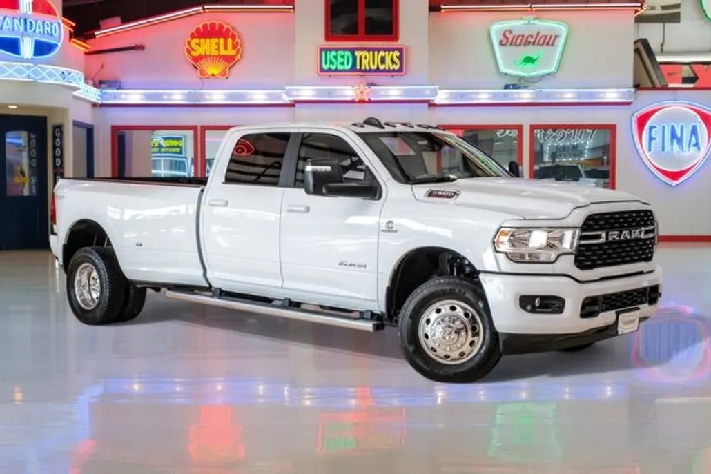 2024 Ram 3500 Big Horn photo 1