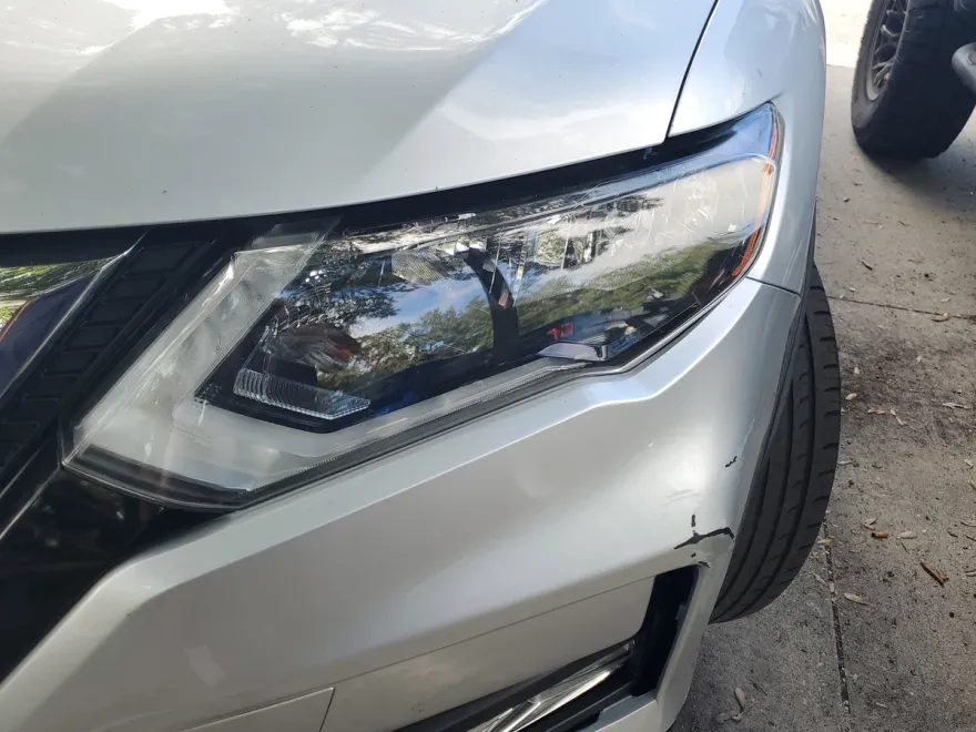 2018 Nissan Rogue SL photo 1
