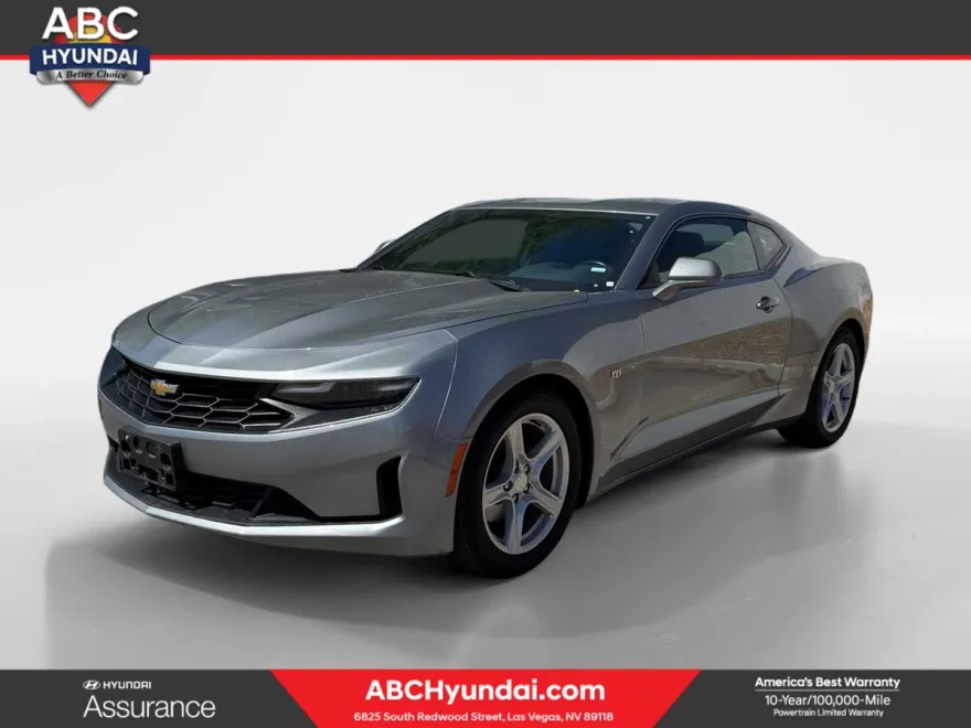 2023 Chevrolet Camaro 1LT photo 1