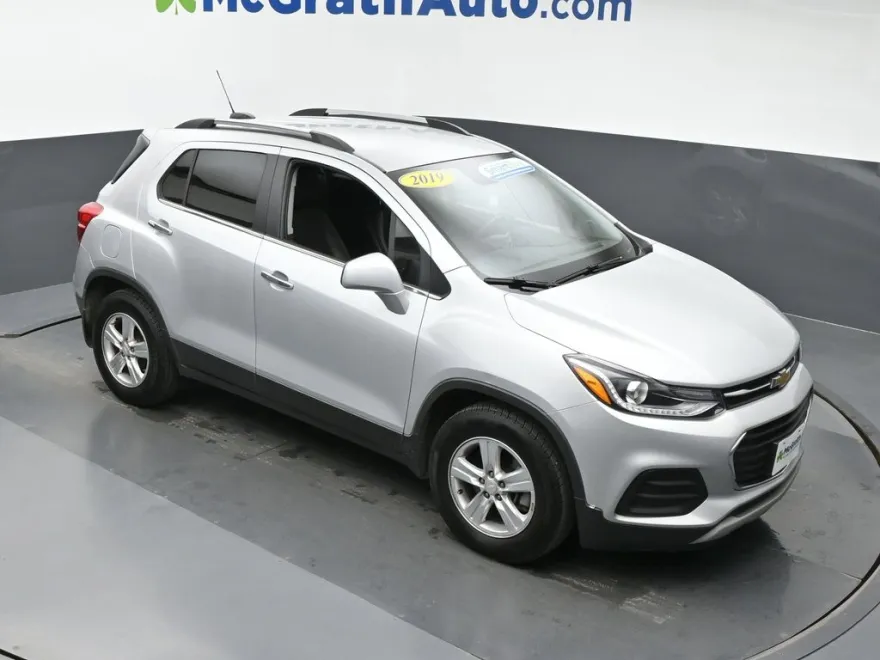 2019 Chevrolet Trax LT photo 1
