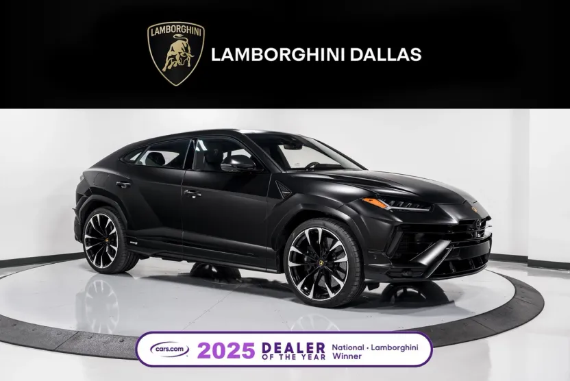 2024 Lamborghini Urus S photo 1