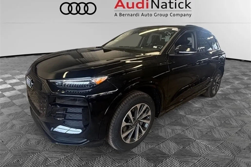 2025 Audi Q6 E-tron Premium Plus photo 1