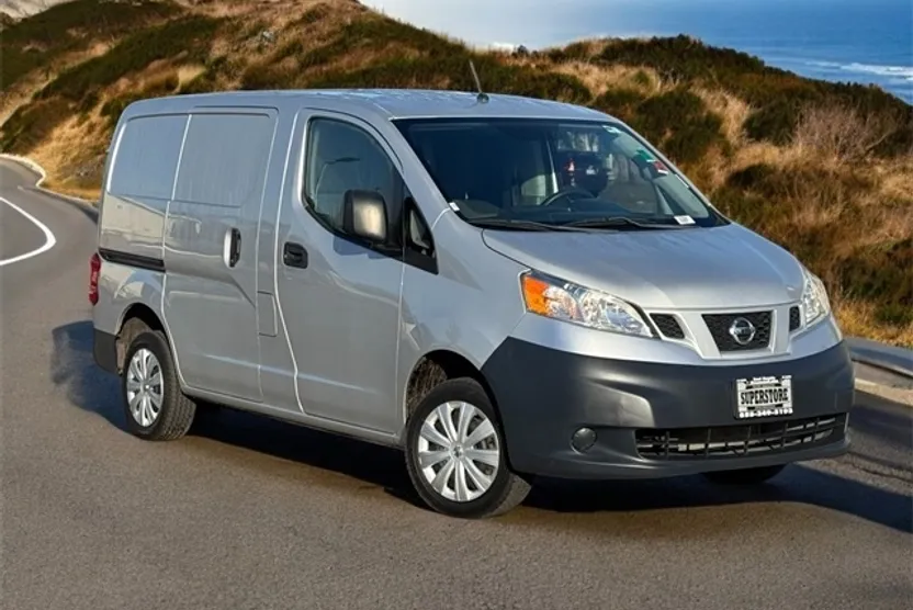 2019 Nissan NV200 S photo 1