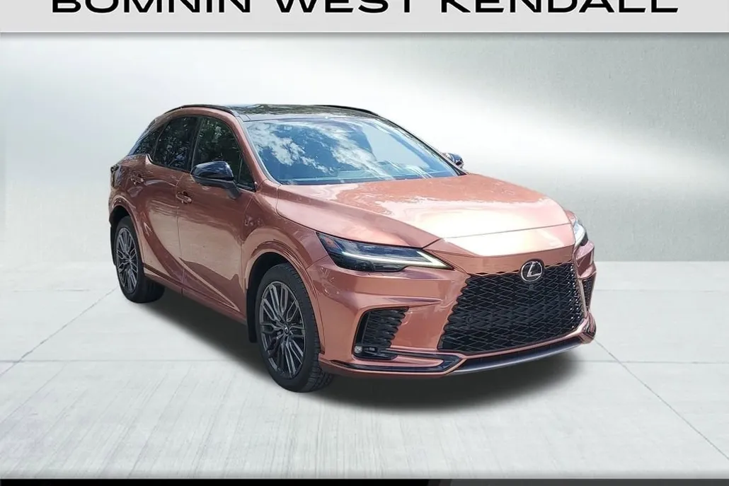 2023 Lexus RX 500h F SPORT Performance photo 1