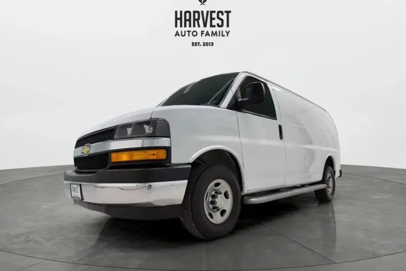 2023 Chevrolet Express 2500 Cargo Van photo 1