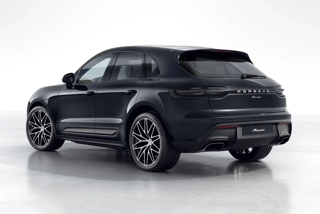 2026 Porsche Macan T photo 1