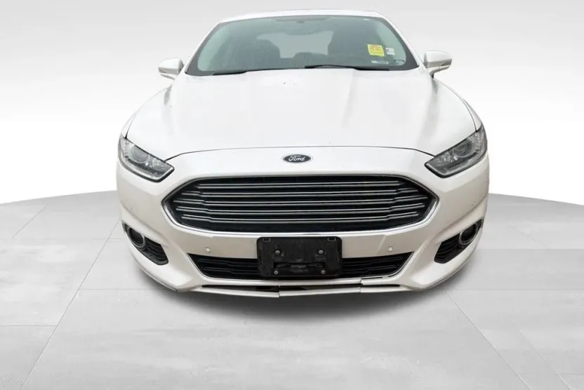 2014 Ford Fusion Titanium photo 1