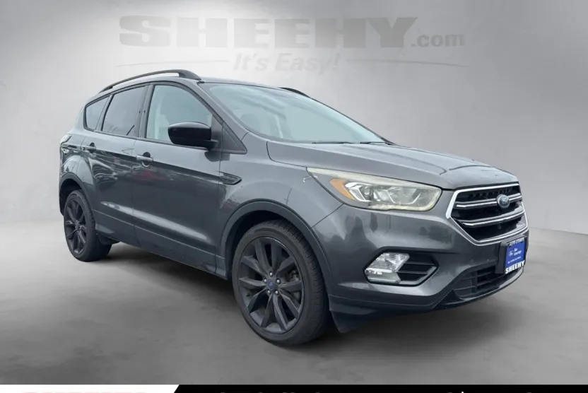 2017 Ford Escape SE photo 1