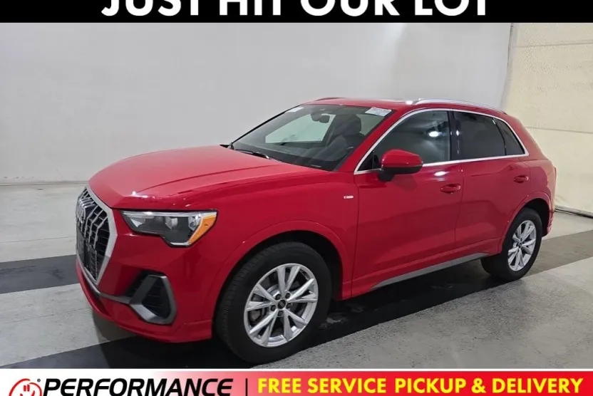 2022 Audi Q3 S line Premium photo 1
