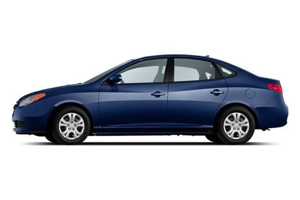 2010 Hyundai Elantra GLS photo 1