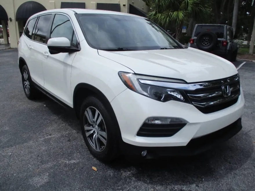 2016 Honda Pilot EX-L photo 1