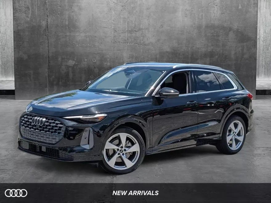 2025 Audi Q5 2.0T Prestige photo 1