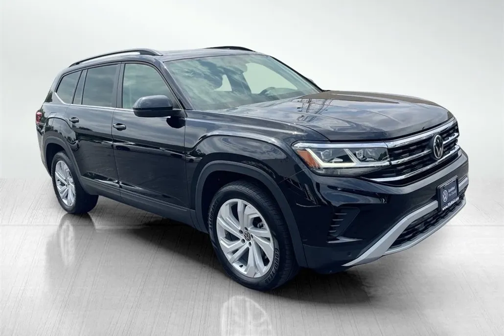 2023 Volkswagen Atlas V6 SE Technology photo 1