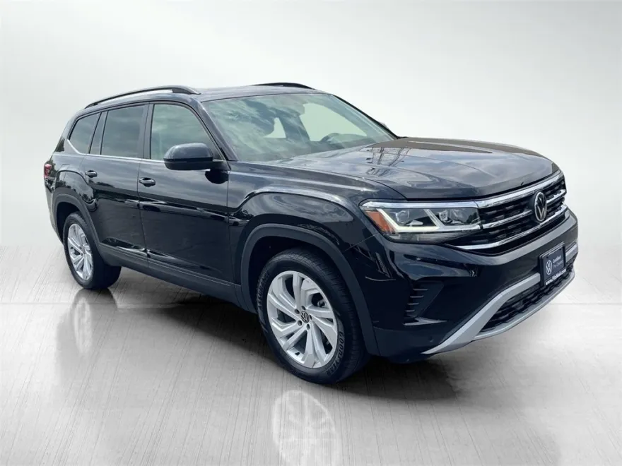 2023 Volkswagen Atlas V6 SE Technology photo 1