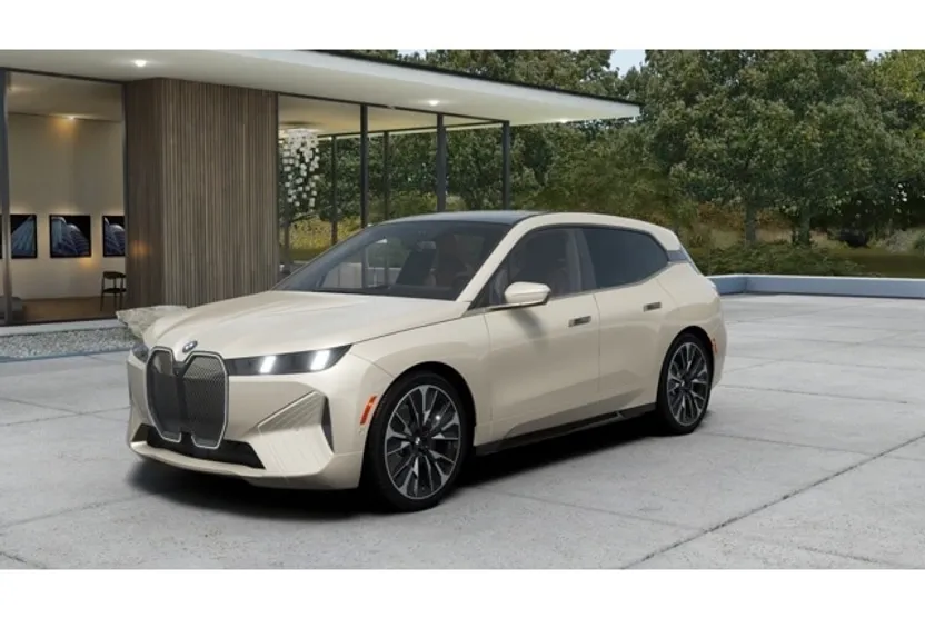 2026 Bmw iX photo 1