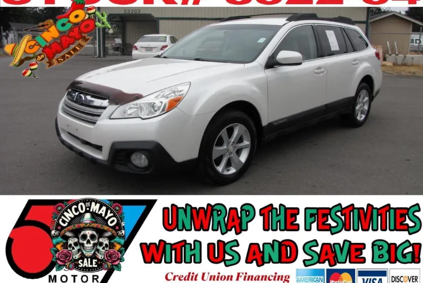 2013 Subaru Outback 2.5i Premium photo 1