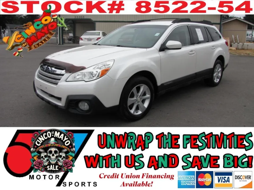 2013 Subaru Outback 2.5i Premium photo 1