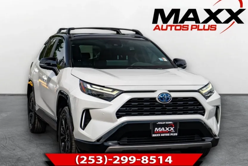 2024 Toyota RAV4 Hybrid XSE photo 1