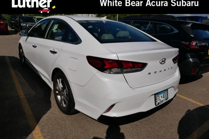 2018 Hyundai Sonata Limited photo 1
